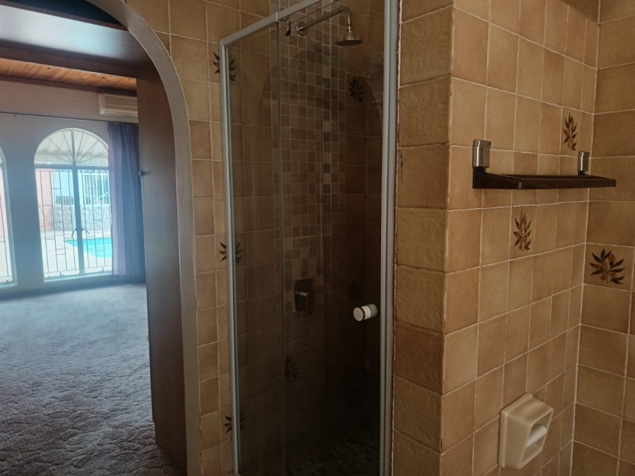 5 Bedroom Property for Sale in Royldene Northern Cape